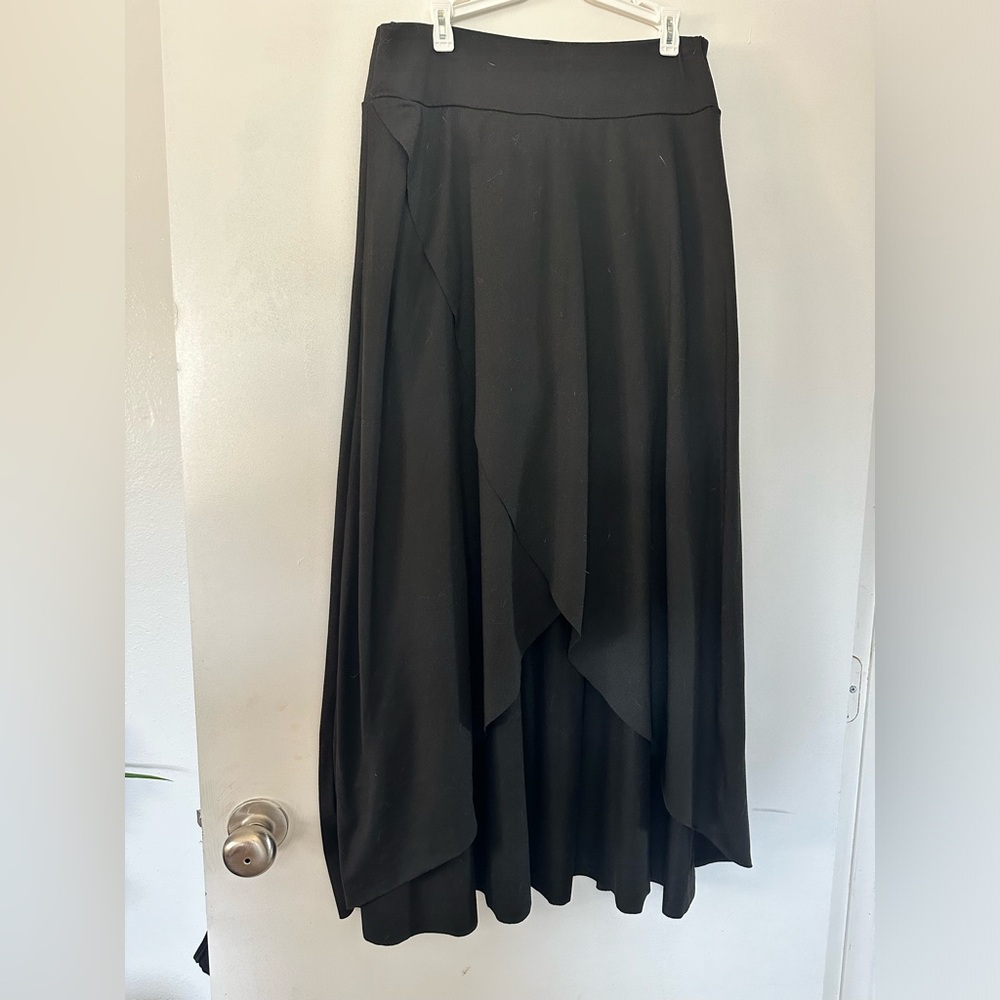 Large stretchy skirt